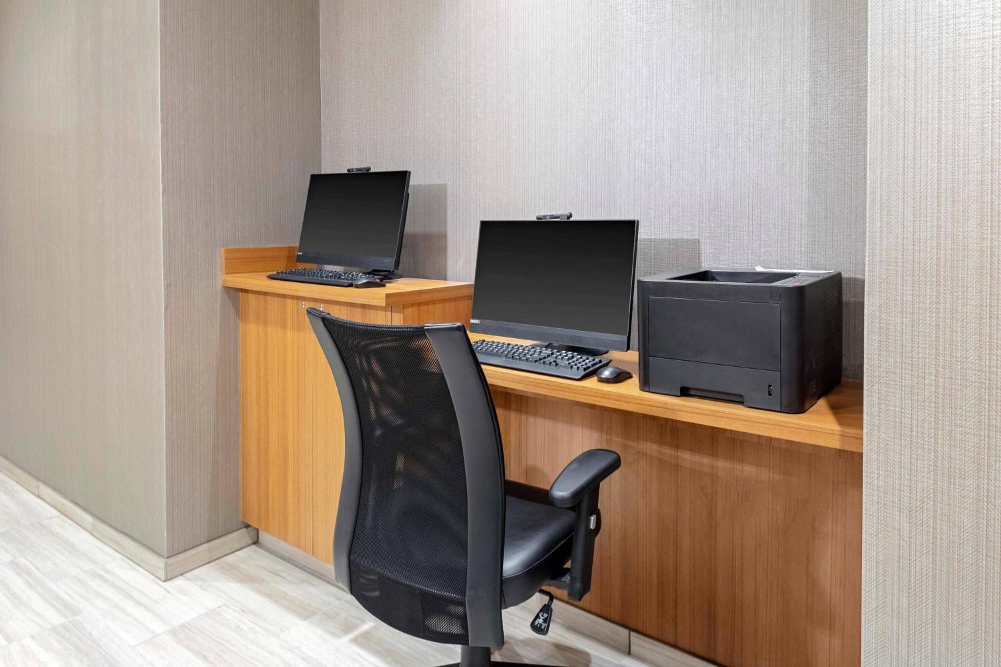 Springhill By Marriott Kansas Plaza Hotel Kansas City